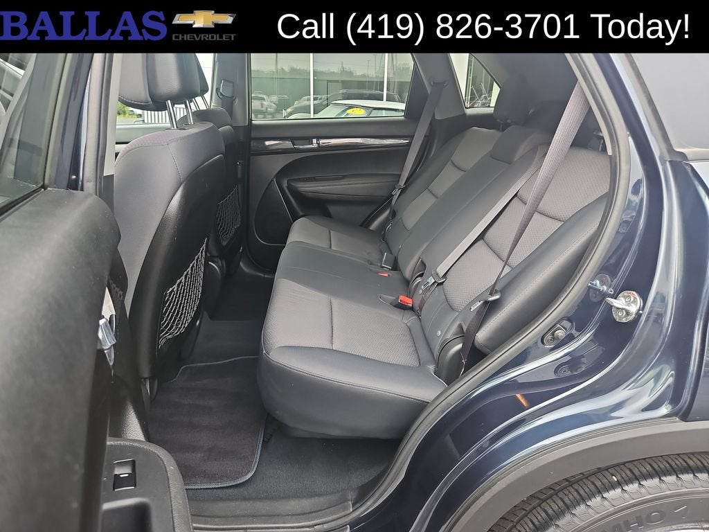 2012 Kia Sorento LX