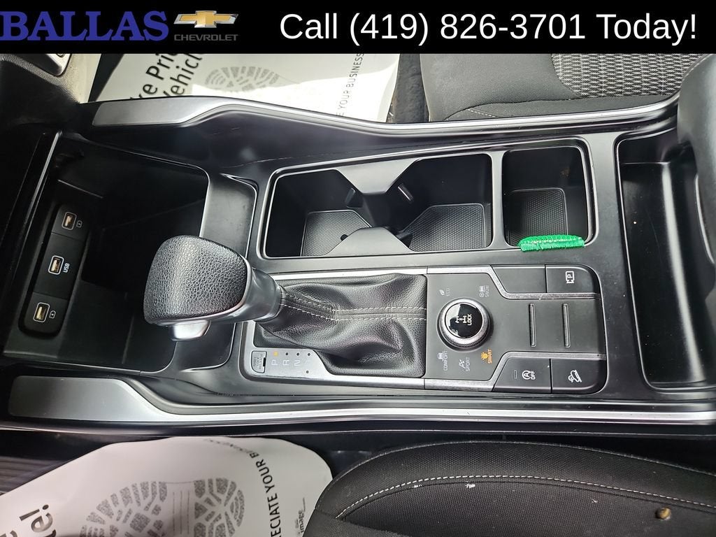 2023 Kia Sorento LX
