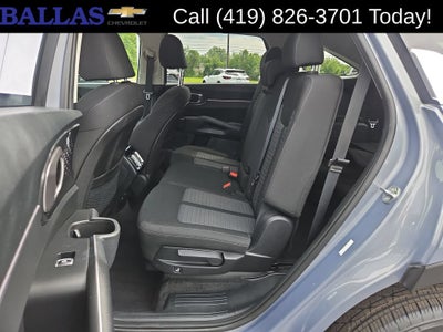 2023 Kia Sorento LX