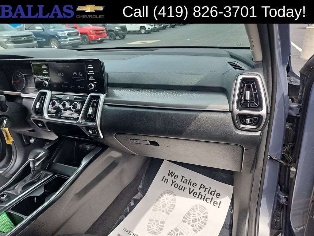 2023 Kia Sorento LX