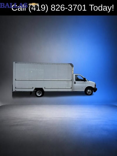 2022 GMC Savana Cutaway 3500 Work Van