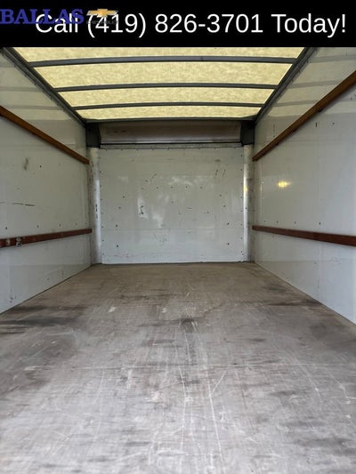 2022 GMC Savana Cutaway 3500 Work Van