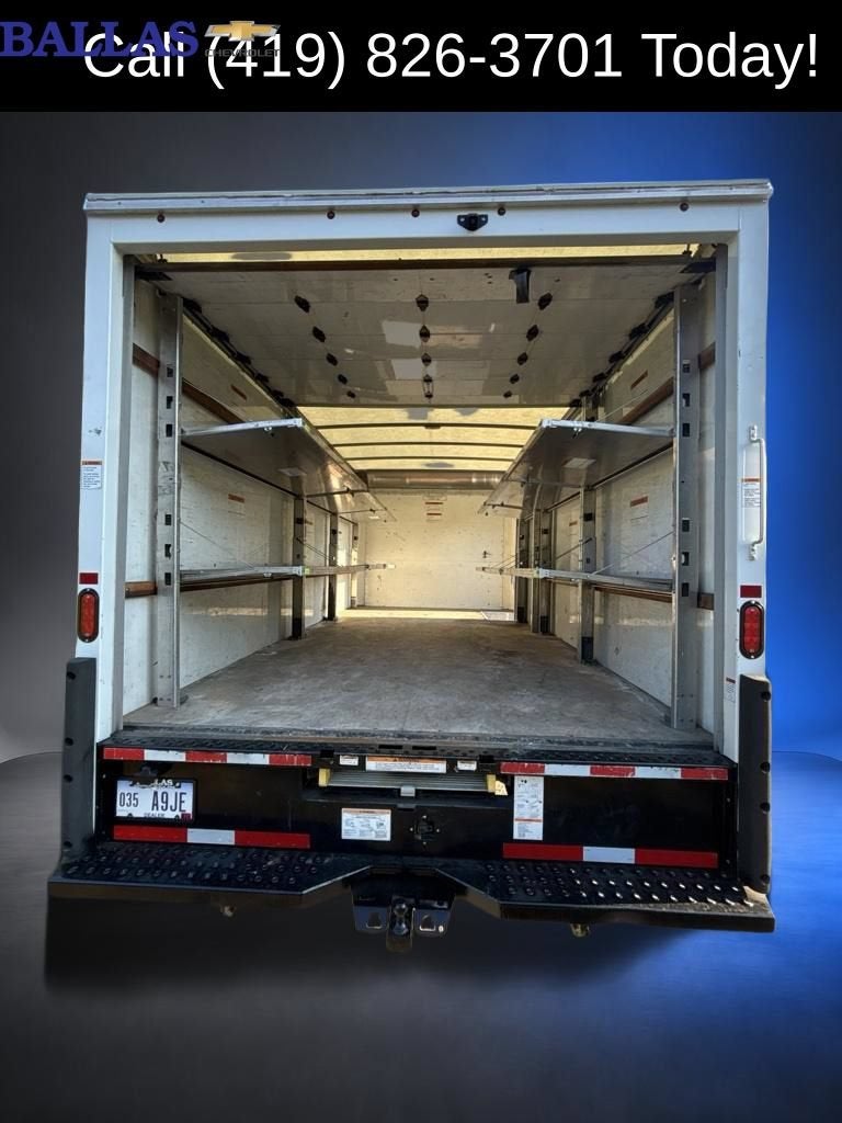 2022 GMC Savana Cutaway 3500 Gas