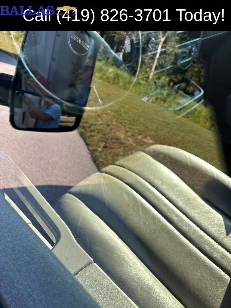 2022 GMC Savana Cutaway 3500 Gas