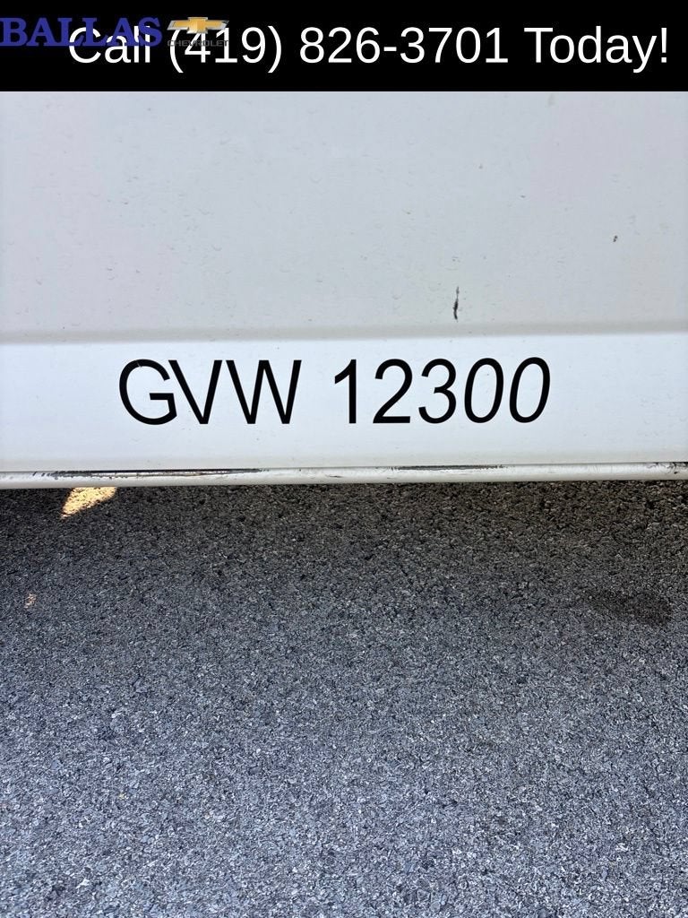 2022 GMC Savana Cutaway 3500 Gas