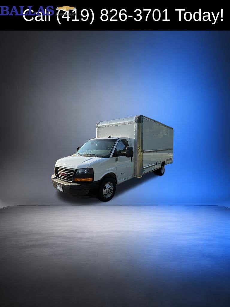 2022 GMC Savana Cutaway 3500 Gas