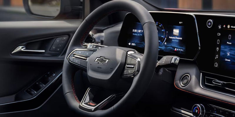 Steering view of 2025 Chevrolet Equinox